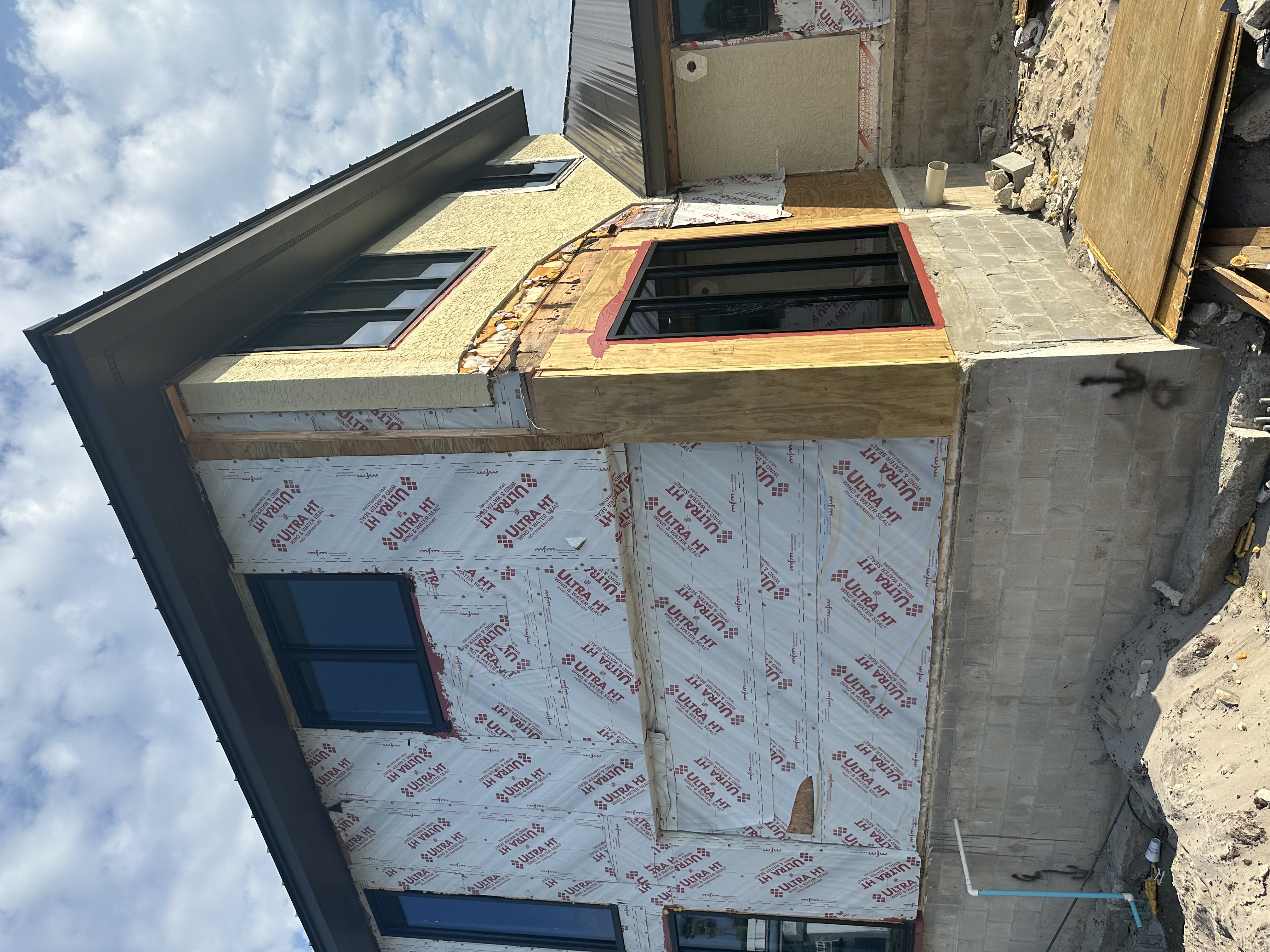 Partial view of an unfinished large house